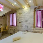 Апартаменты Kaja *